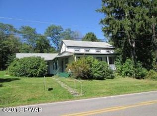 585 S Sterling Rd, South Sterling, PA 18460