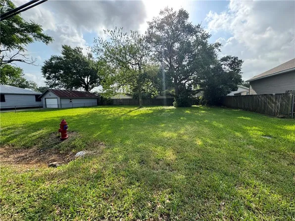 328 Barreca St, Kenner, LA 70079