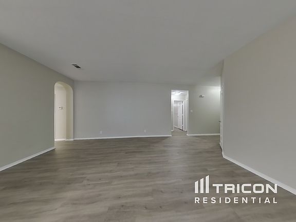 3rd image of 4923 Brazoswood