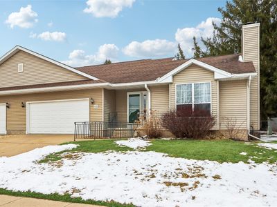 4020 Blue Jay Dr NE, Cedar Rapids, IA, 52402