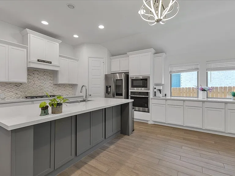 5844 Sean Paul Ln — Photo 16