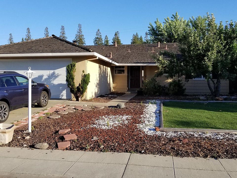1st image of 1638 Ixias Ct