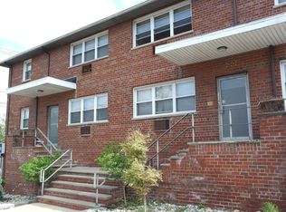100 Broad Ave APT 1B, Palisades Park, NJ 07650