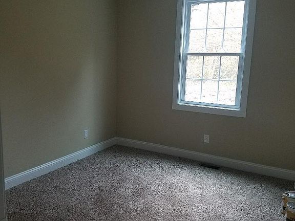 5th image of 313 W End Blvd