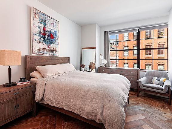 3rd image of 51 Jay St #3E