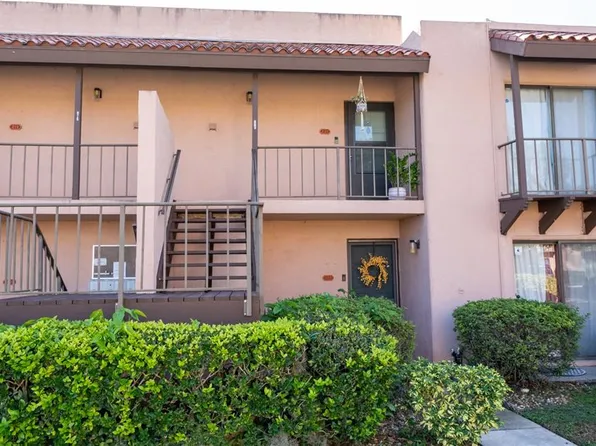220 La Casa #220, Lake Wales, FL 33898