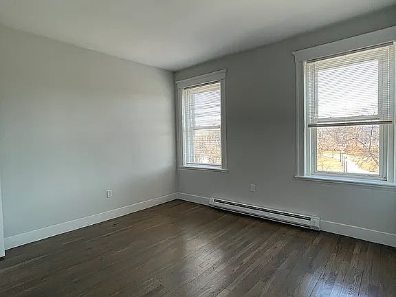 1st image of 72 Park Dr #4