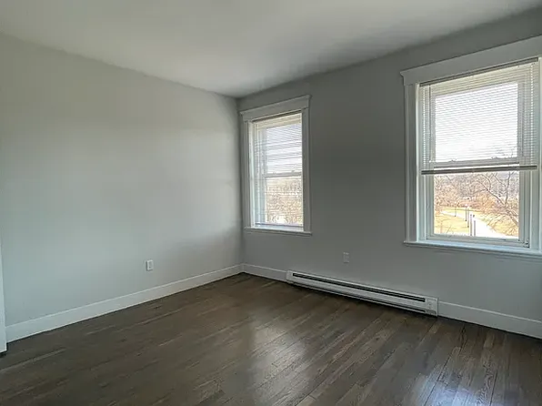 72 Park Dr, Boston, MA