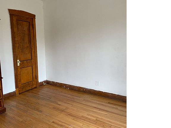 3rd image of 2409 N Kostner Ave Floor 1