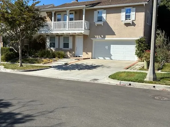 8 Comet Trl, Mission Viejo, CA 92694