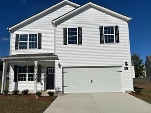411 Lake Tyler Dr, New Bern, NC 28560