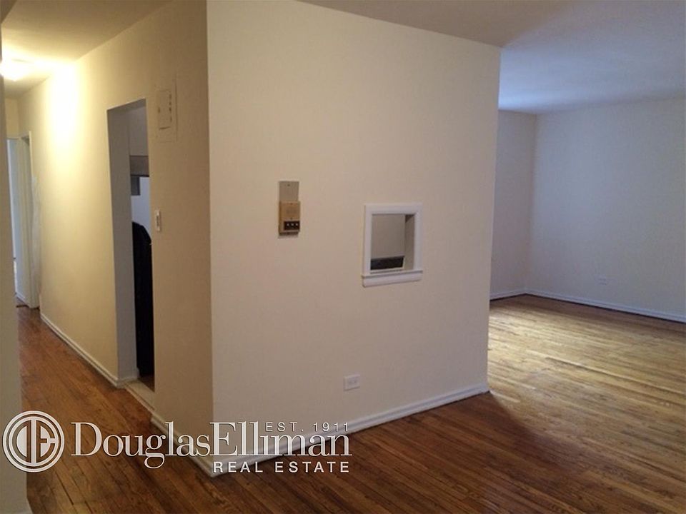 2nd image of 282 E 35th St APT 4G