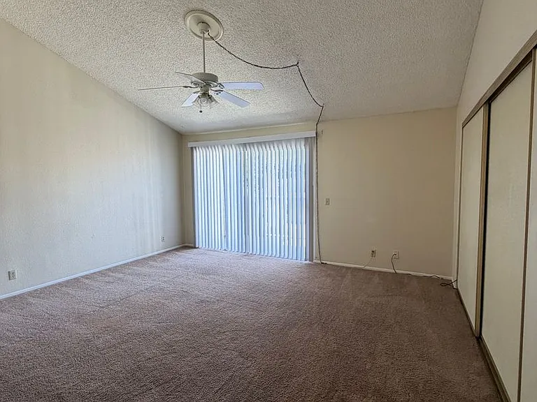 1302 Gina Dr — Photo 20