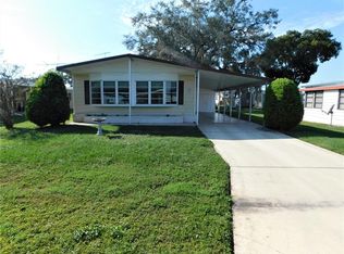 5517 Benton St, Zephyrhills, FL 33542