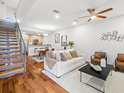 503 Swanee Dr APT 19, Austin, TX, 78752