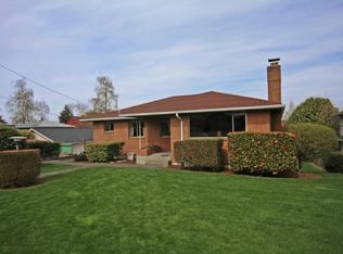 4208 SW 102nd St, Seattle, WA 98146