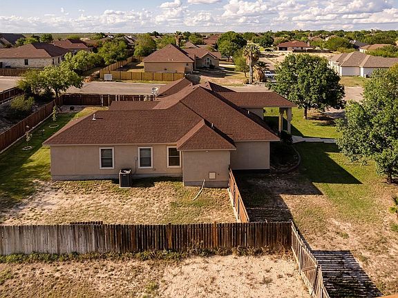 3rd image of 219 Running Bear Trl