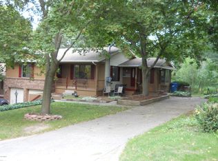 114 S Luray St, Greenville, MI 48838