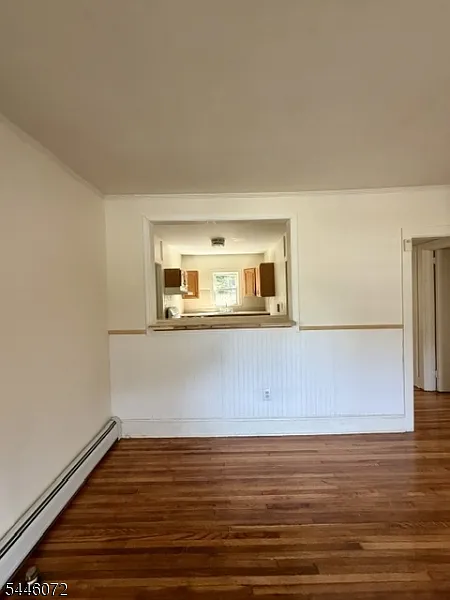 2 bed, 1.0 bath, $2,190 — Photo 3