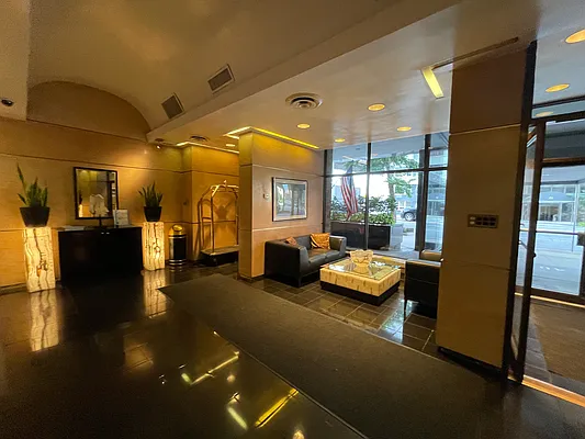 Rented by Douglas Elliman | media 19