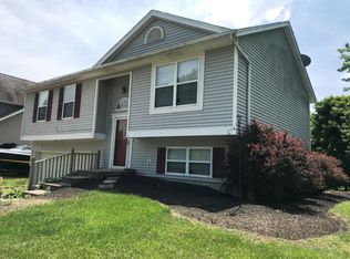 21051 Sunny Ridge Dr, Lawrenceburg, IN 47025