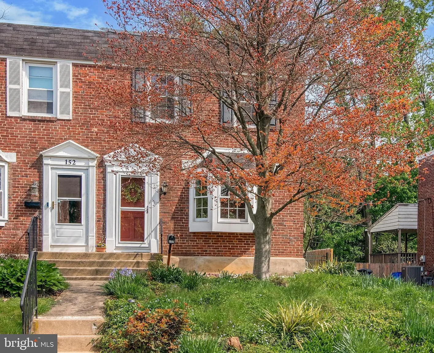 150 Earl Ln photo 1