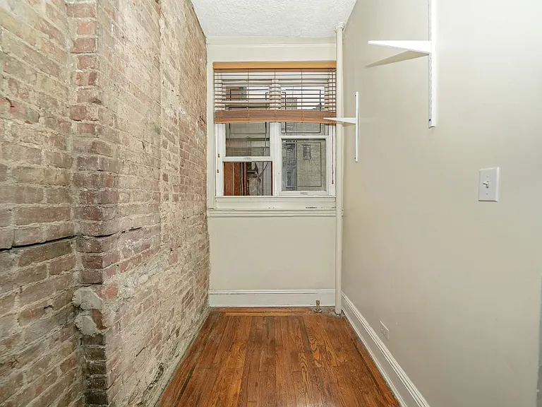 363 3rd Ave #2B — Photo 6