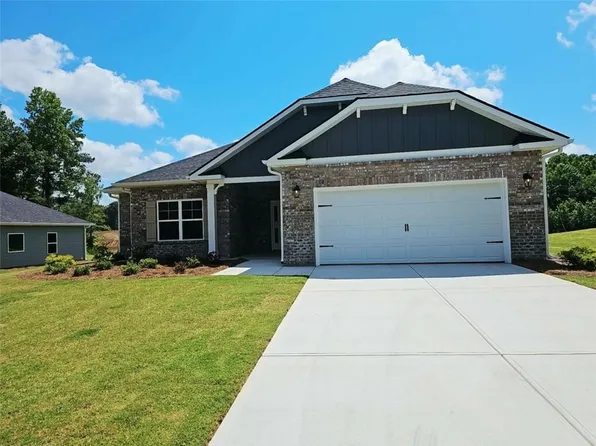 325 Angela Ave, Bowdon, GA 30108