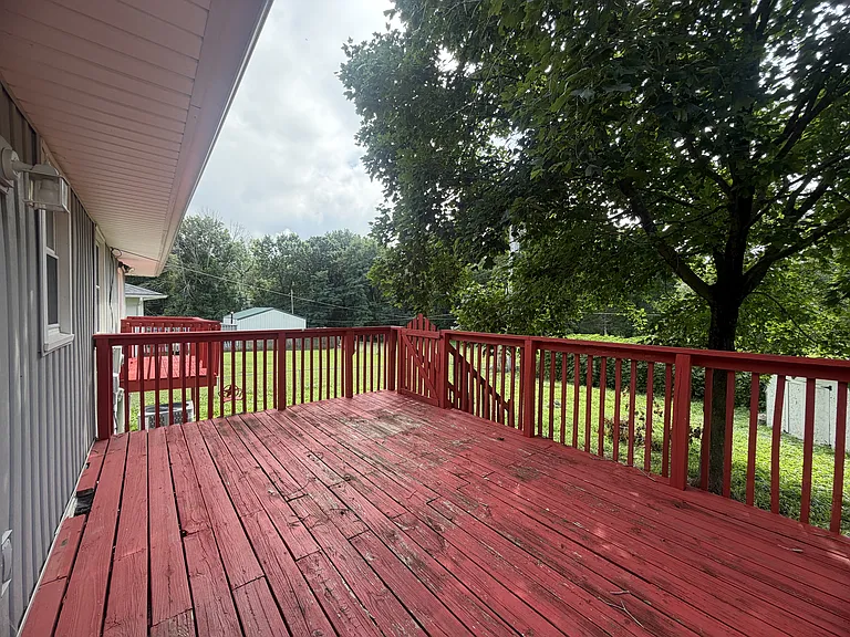 1208 S Mayview Ave — Photo 25
