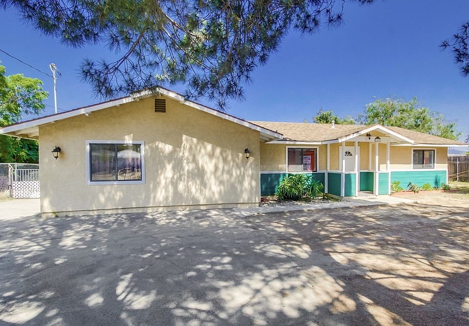 1st image of 1120 La Cresta Blvd