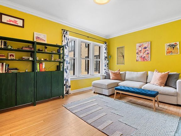 2nd image of 2538 N Kedzie Blvd APT 206