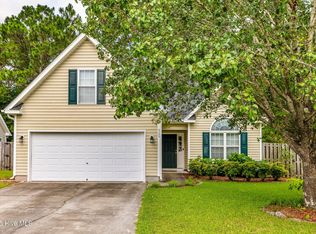529 Maple Branches Dr, Belville, NC 28451