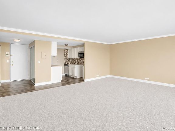 5th image of 1300 E Lafayette St APT 2803