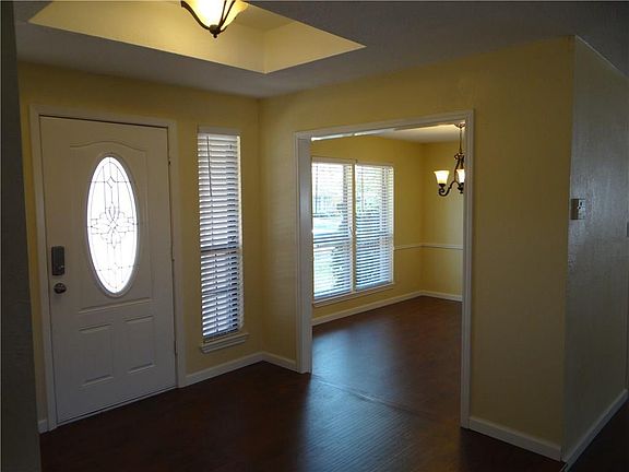 3rd image of 2620 El Paso Way