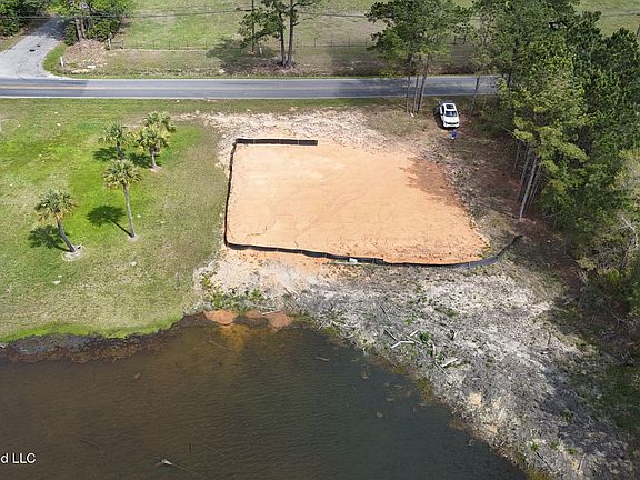 5th image of W Wortham Rd