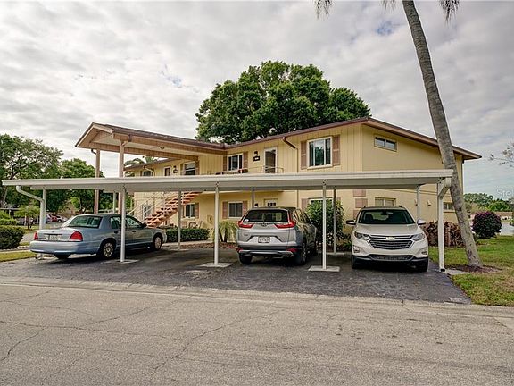 Home For Sale In Lake Tippecanoe