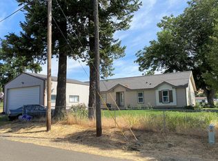 88 N Pettybone St, Dixie, WA 99329