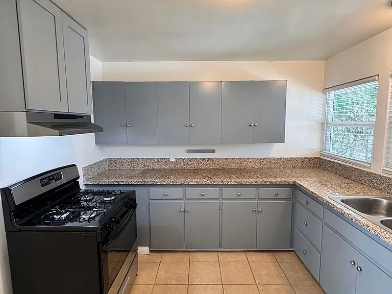 5201 E Anaheim Rd. — Photo 4