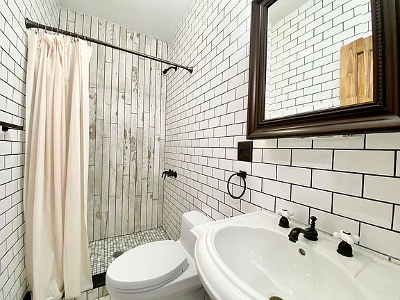 5th image of 80 New York Ave APT 4