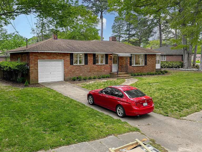 1831 Banning Rd — Photo 3