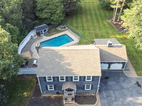 16 Cooper Drive, Fremont, NH 03044