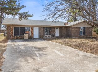 1005 E Fitzgerald St, Bangs, TX 76823