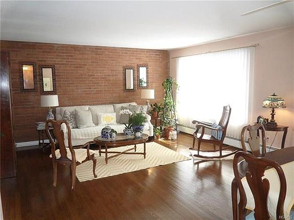 4th image of 12 Barnett Dr #7