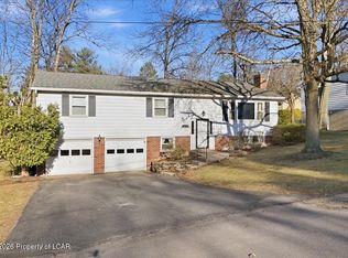 8 Willow St, Conyngham, PA 18219