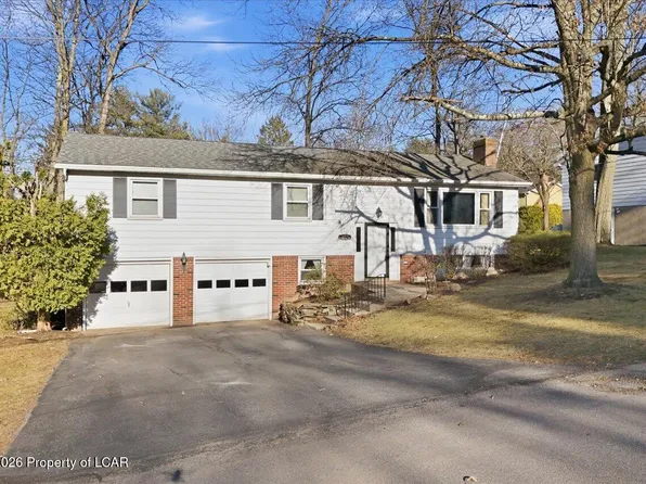 8 Willow St, Conyngham, PA 18219