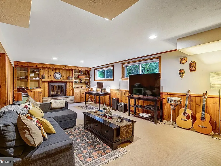 5223 Yorktown Blvd — Photo 27