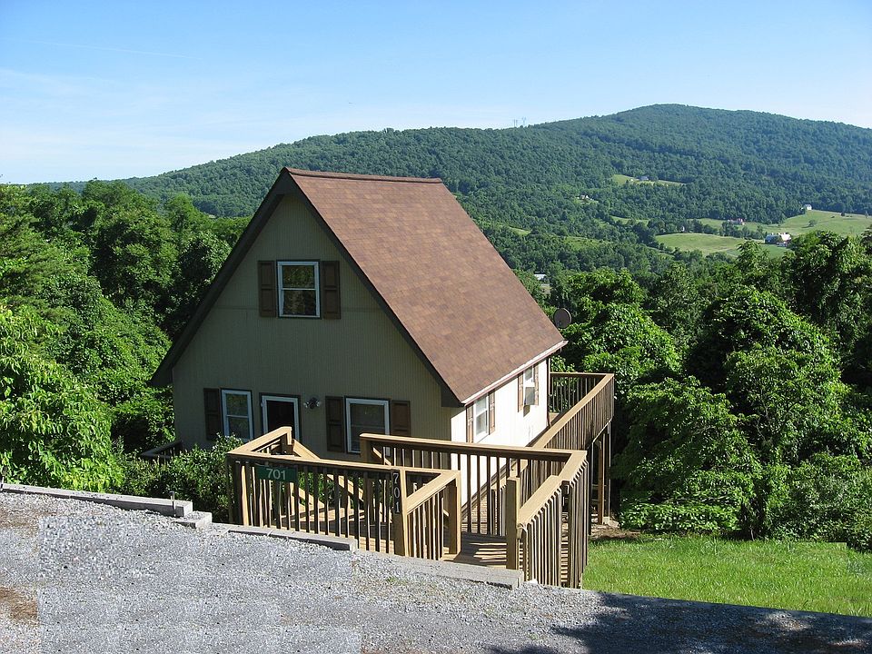 1st image of 701 McIntosh Dr