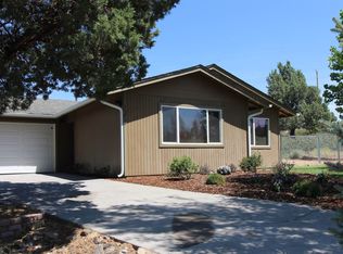 17616 Puma Dr, Weed, CA 96094