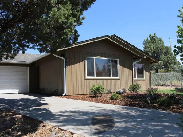 17616 Puma Dr, Weed, CA 96094