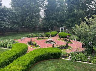 4315 E Lori Lei Ct, Springfield, MO 65809